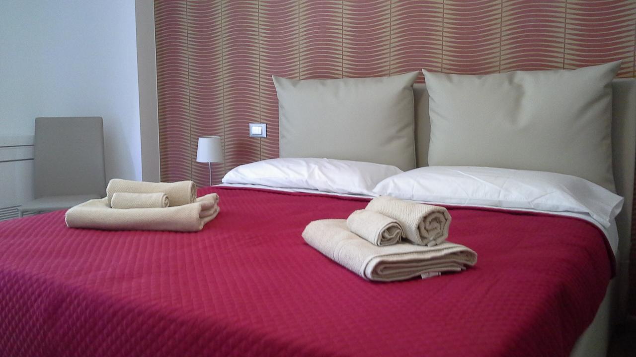 פלרמו Luxury Rooms Garzilli מראה חיצוני תמונה