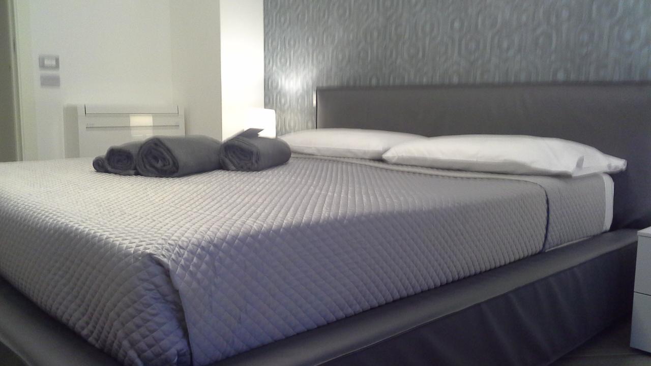 פלרמו Luxury Rooms Garzilli מראה חיצוני תמונה