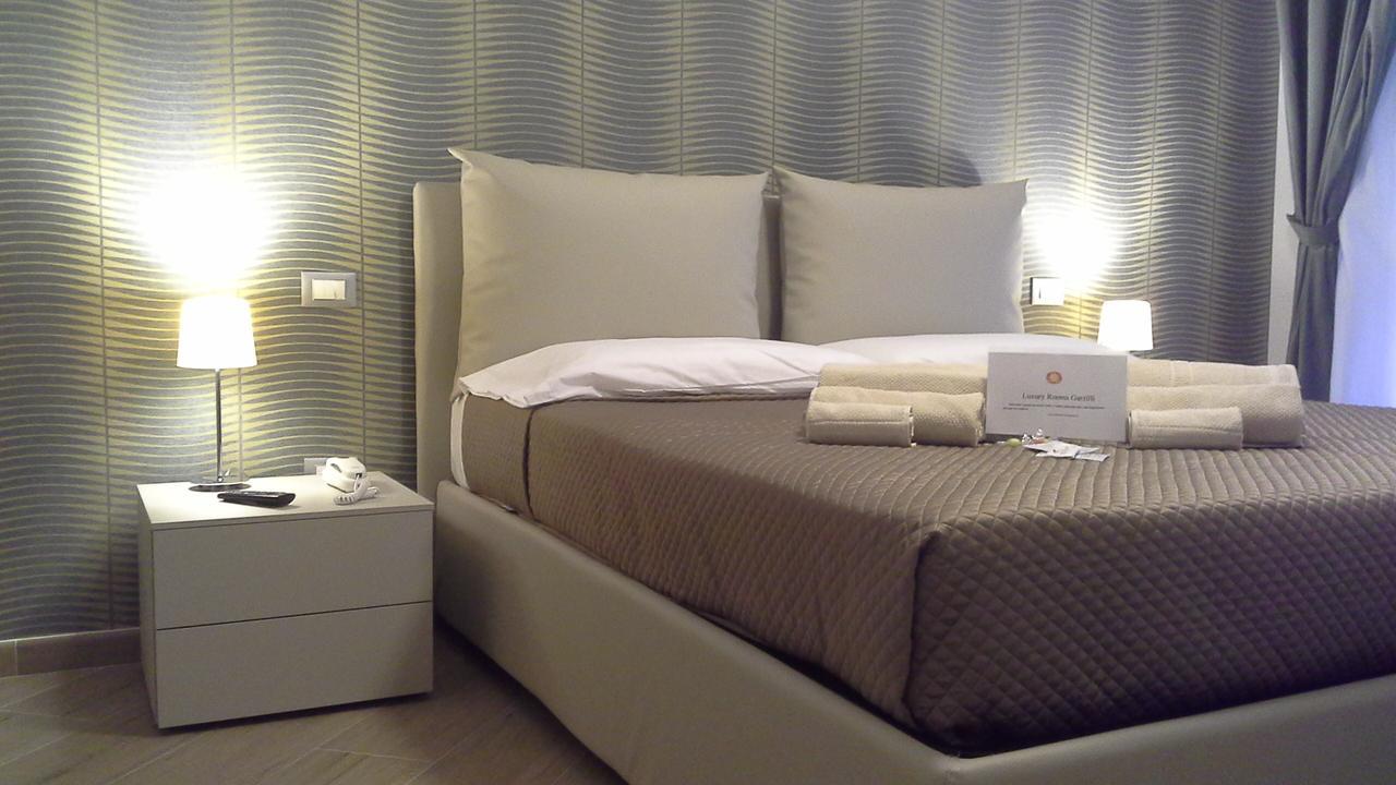 פלרמו Luxury Rooms Garzilli מראה חיצוני תמונה