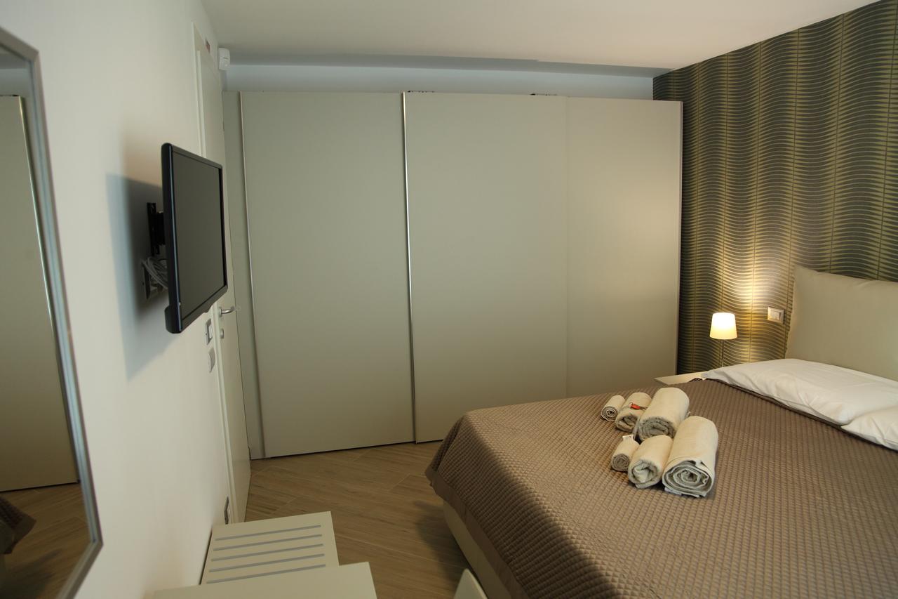 פלרמו Luxury Rooms Garzilli מראה חיצוני תמונה